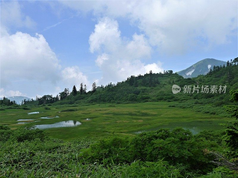 Mount Hiuchi in Niigata, Japan (百名山)